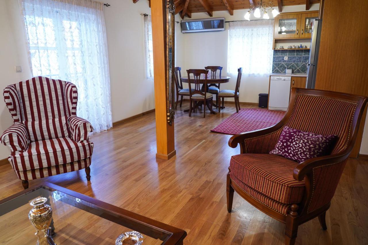 99 Dream Vacation Home 纳夫普利翁 外观 照片